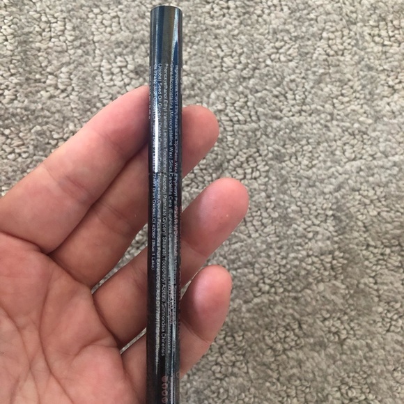 Pear Nova in FALLING STAR 0.45g lunar lip stylo (sealed) - Picture 3 of 6